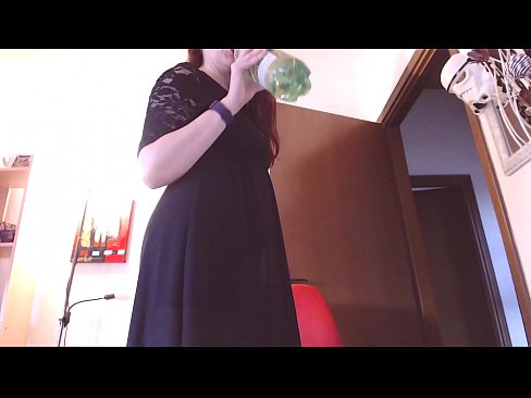 ❤️ Yon esklav soumèt ki renmen kilòt sal ak apetisan oblije masturbe apre li fin gade videyo sa a! ❤❌ Videyo pònografi nan nou ❌